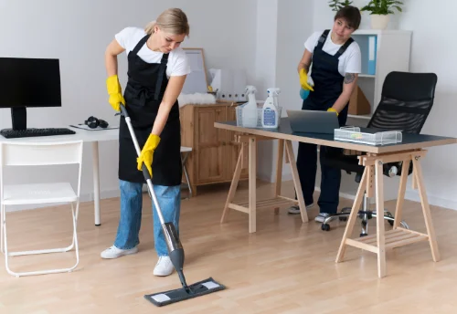 Nettoyage de bureau professionnel à Lachamp-Ribennes
